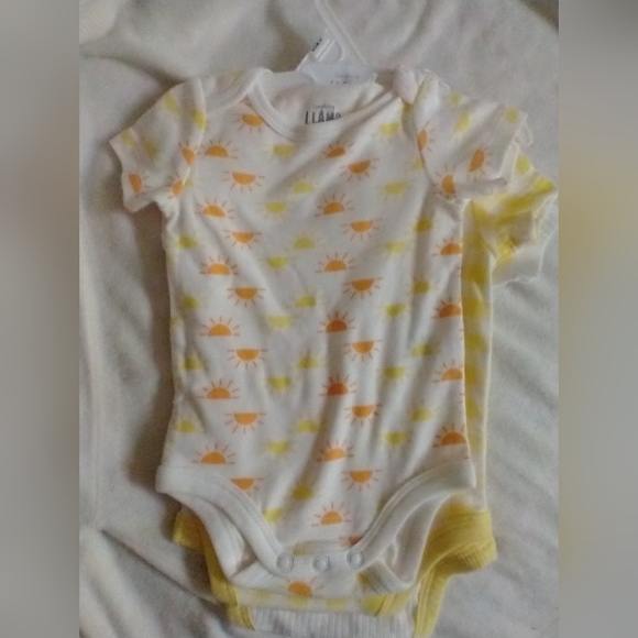 Set of 3 mamas sunshine baby onesies bodysuit yellow and orange 3 mo - Picture 4 of 10